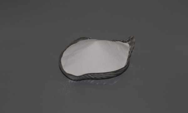 白刚玉在金属加工中的新发现