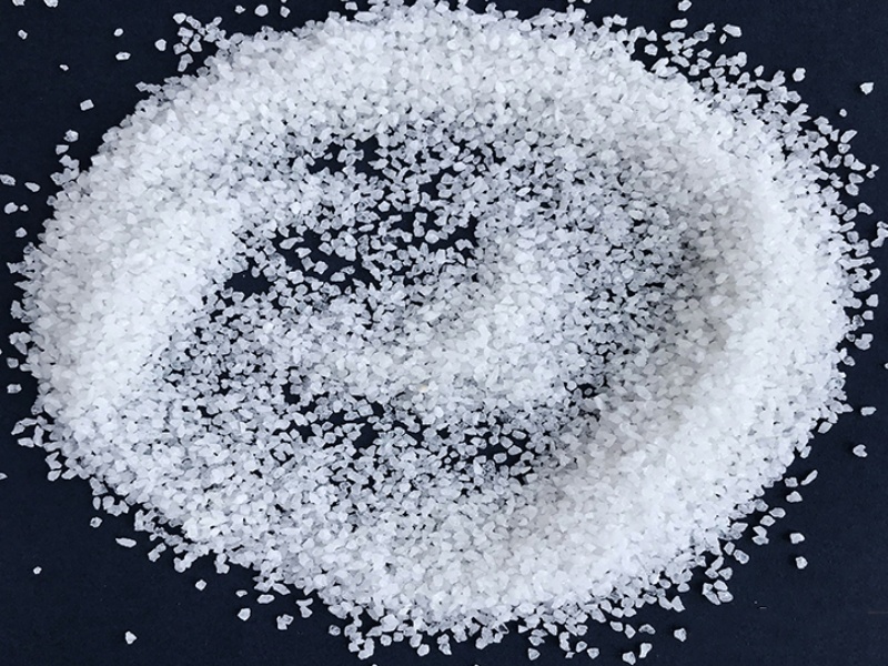 一文读懂白刚玉喷砂：原理、特点与核心优势