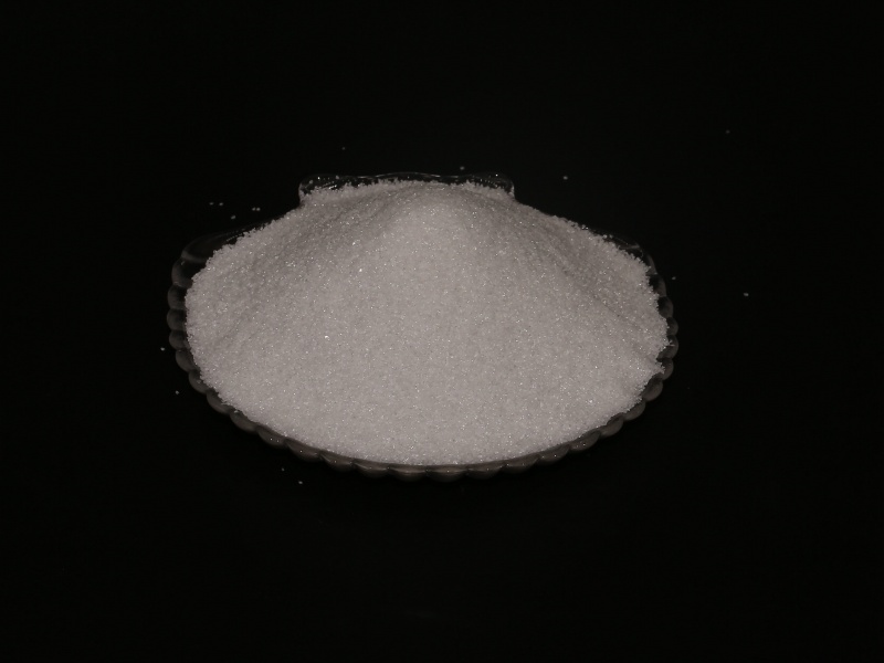 1786436611617266.jpg 白刚玉喷砂在新能源行业的应用拓展